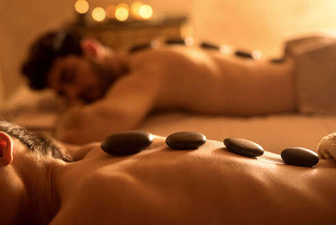 Soin bien-être Massage aux pierres chaudes en Duo